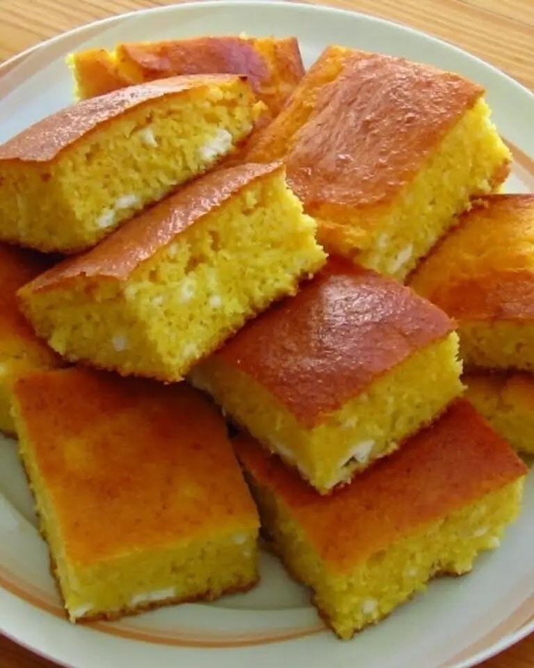 Domaća kukuruzna proja sa sirom
